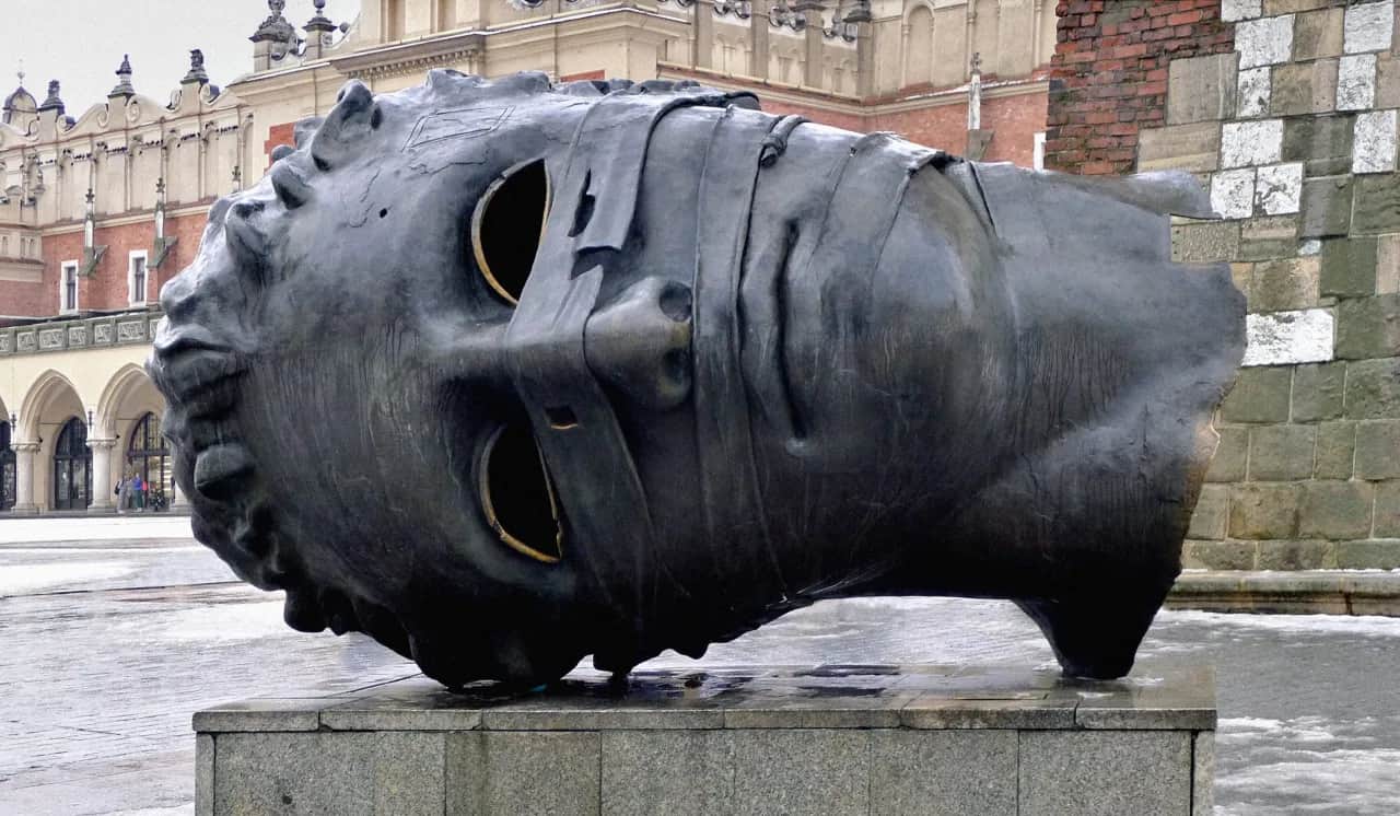 Igor Mitoraj: Rzeźby w Polsce Odkryj ich sekrety!